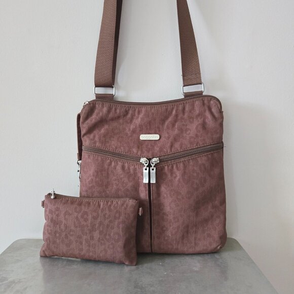 Brown Baggallini Horizon Crossbody Travel Bag Purse w/Detachable RFID Wristlet - Picture 4 of 7